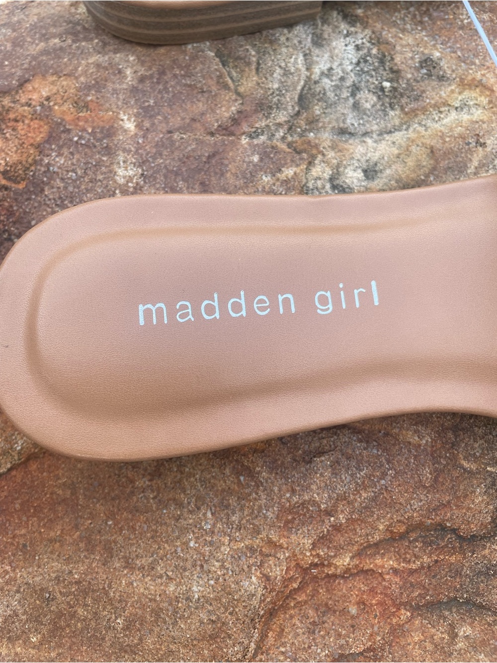 Madden Girl “Bestie” Beaded Wide Strap Slide Sandal NEW! - Picture 6 of 8